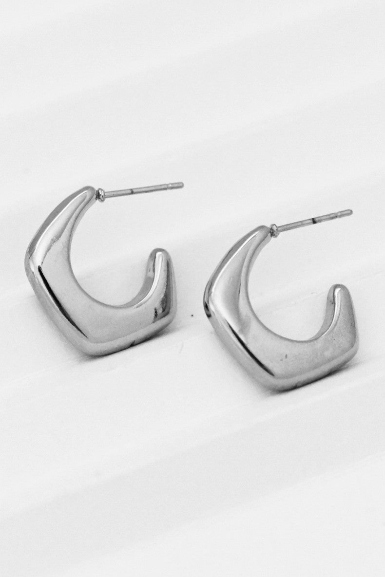 Evelyn Hoops