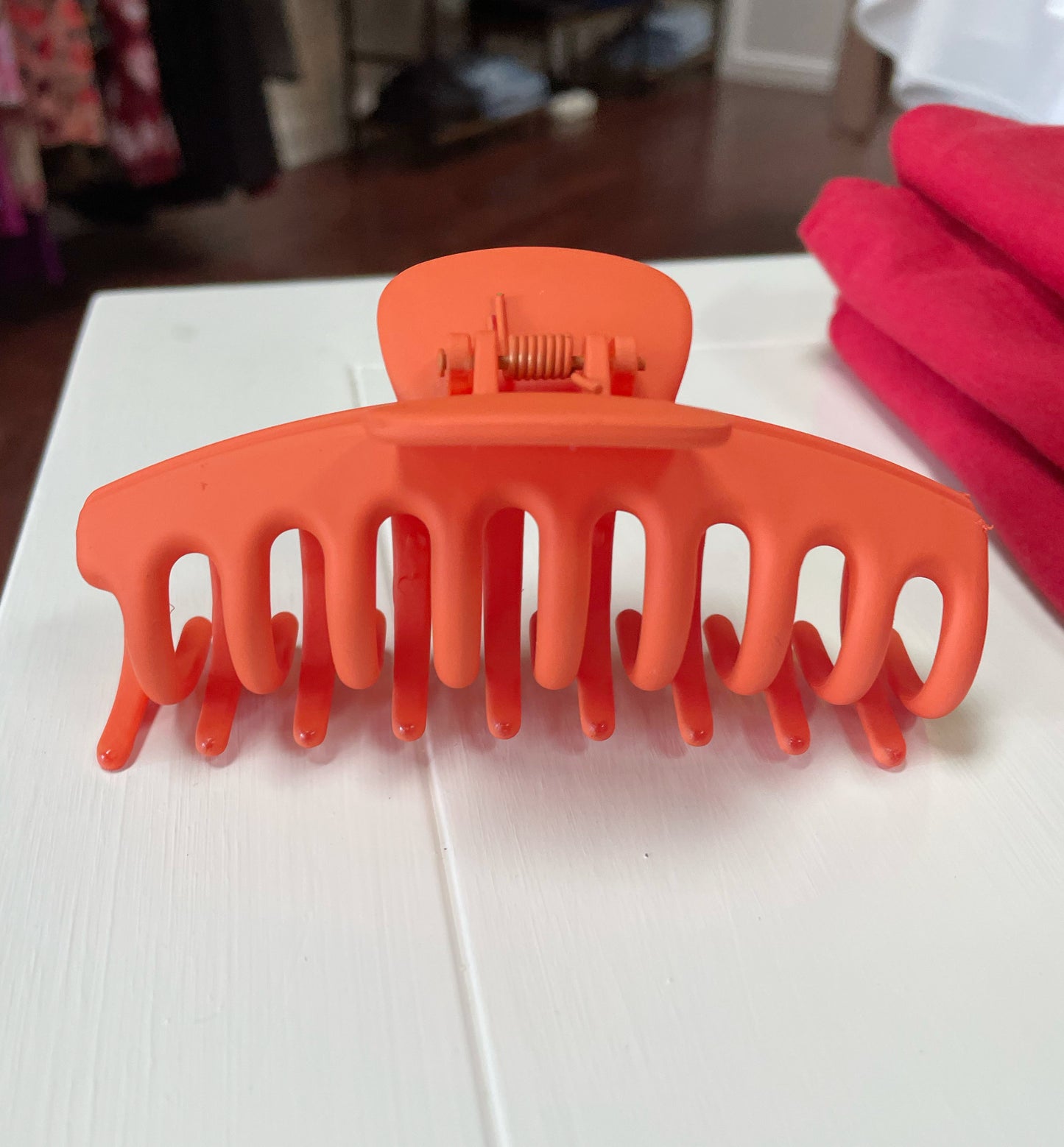 Oversized Claw Clips