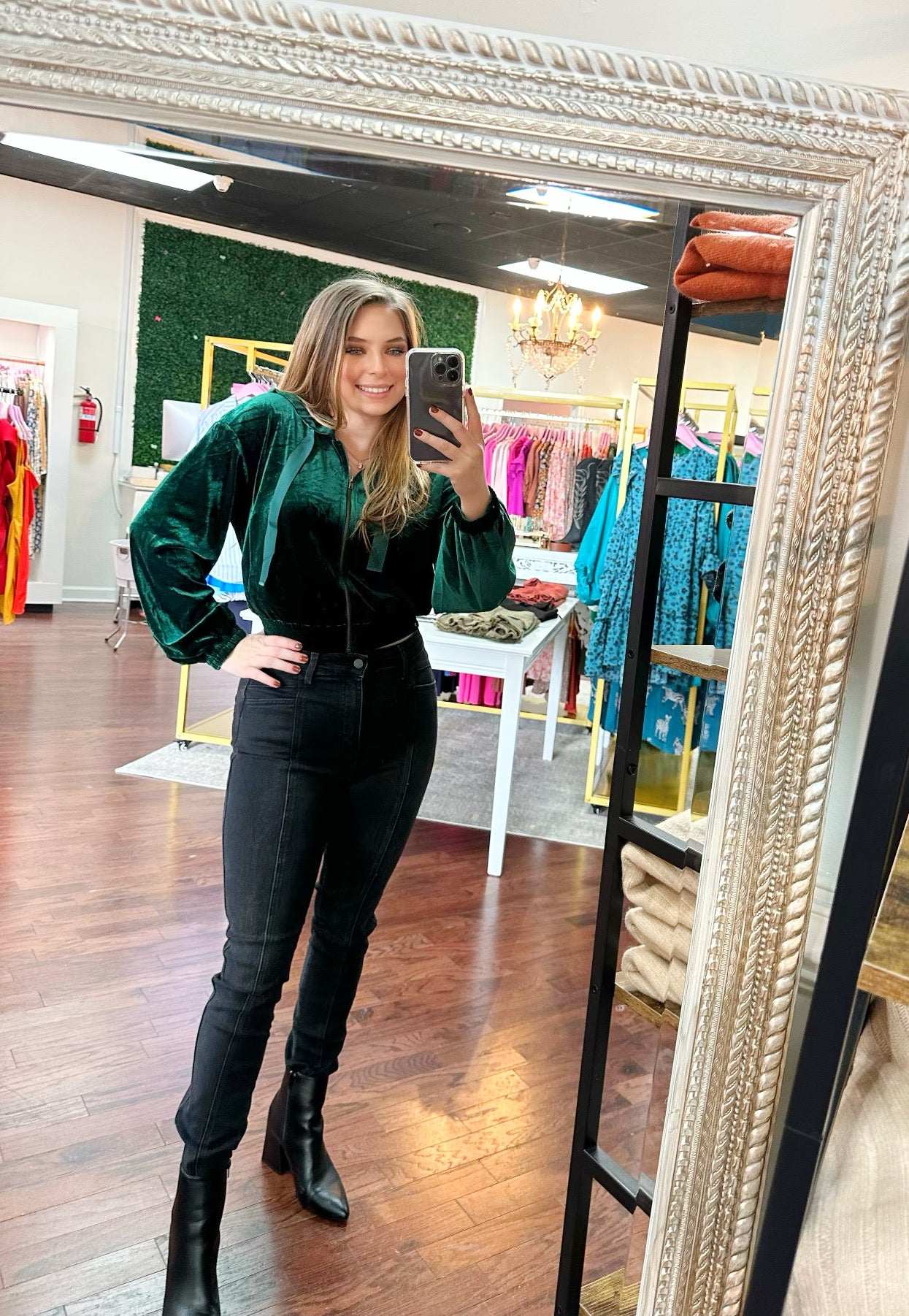 Ultra High Rise Skinny Front Seam Jean - F4301