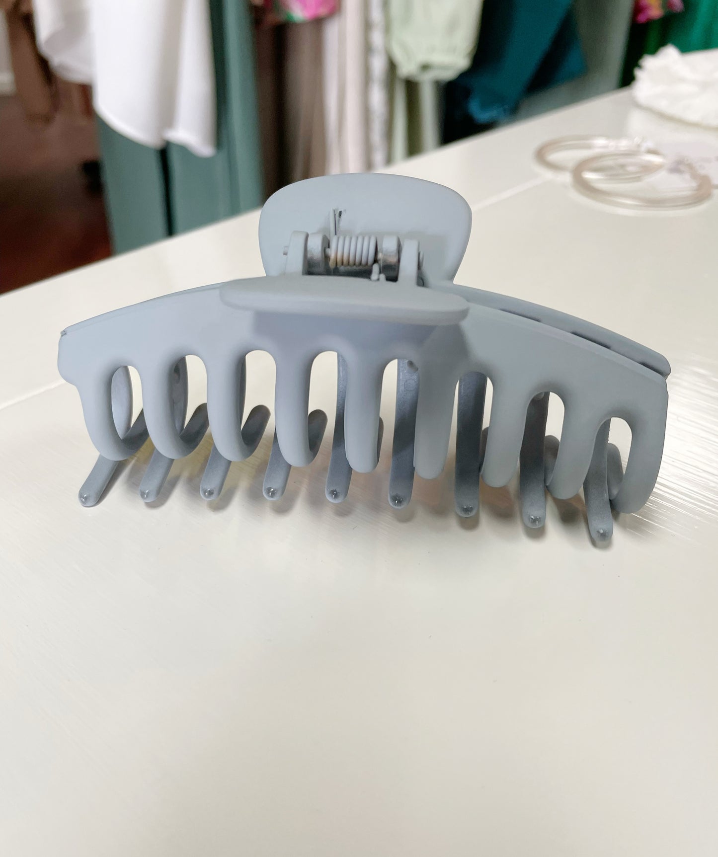 Oversized Claw Clips