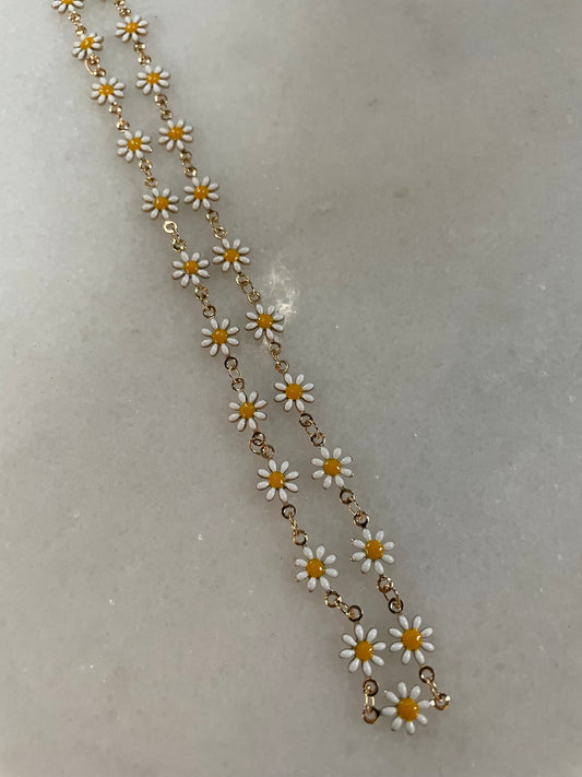 Daisy Necklace