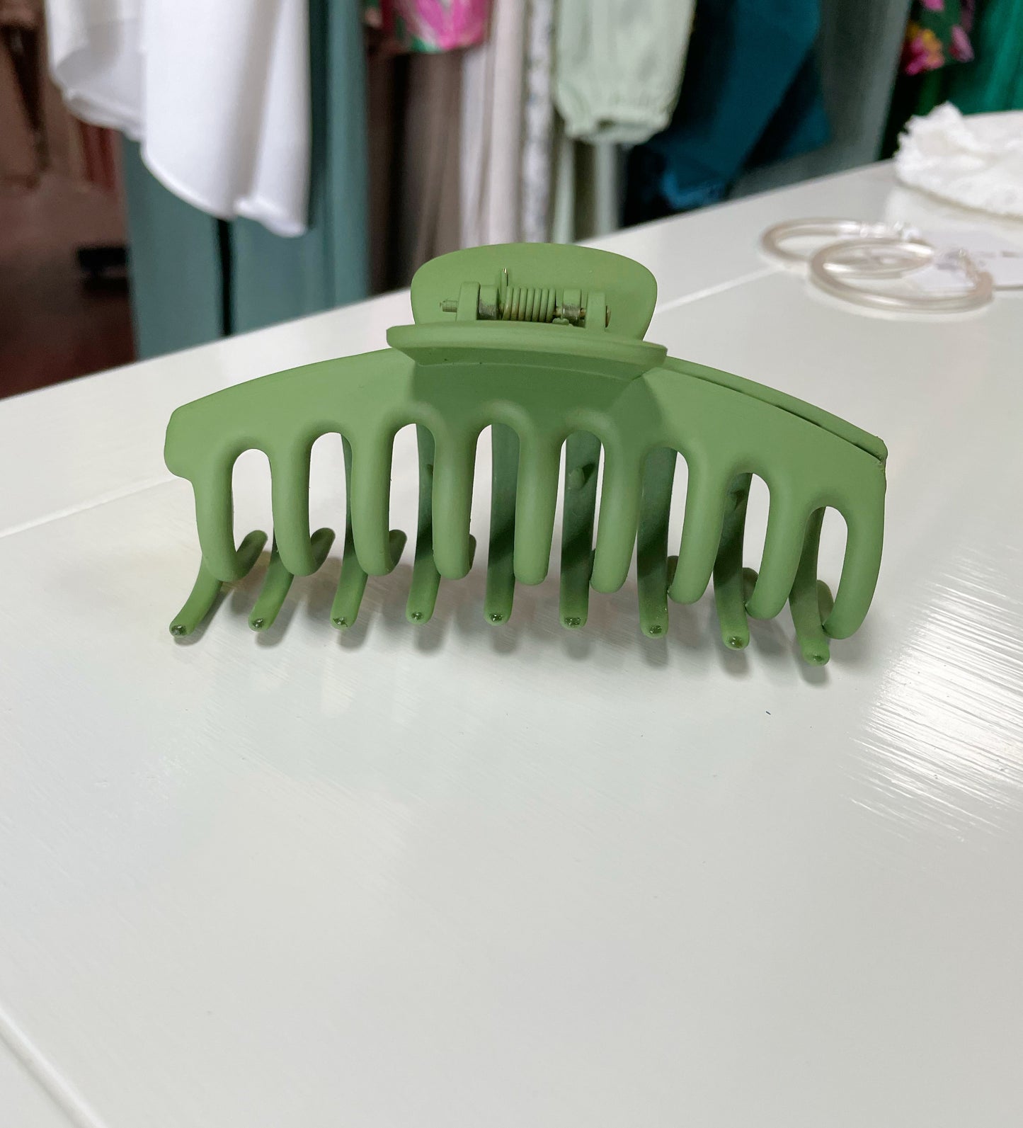 Oversized Claw Clips