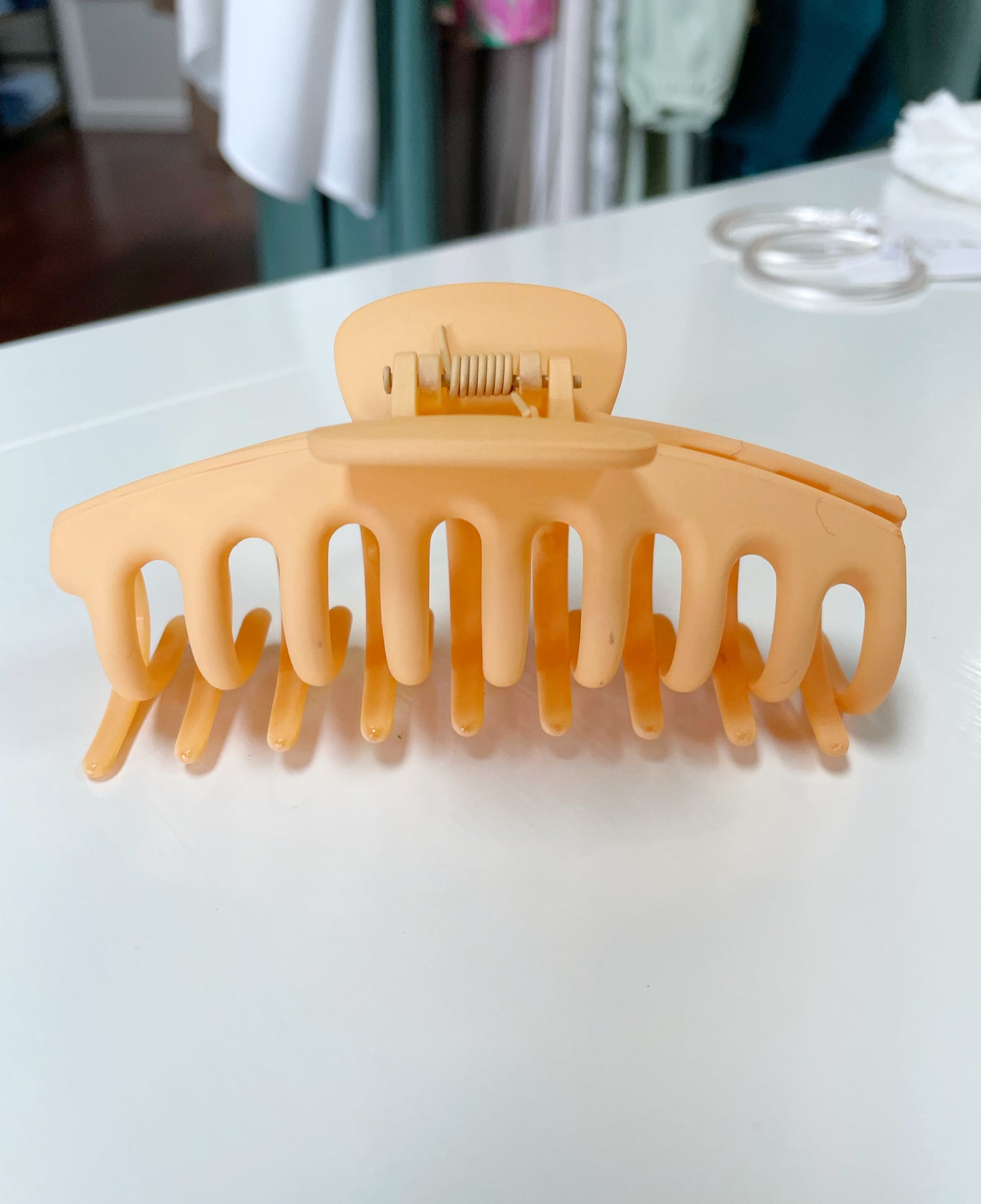 Oversized Claw Clips