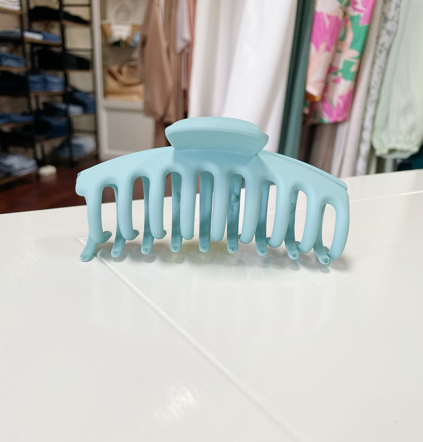 Oversized Claw Clips