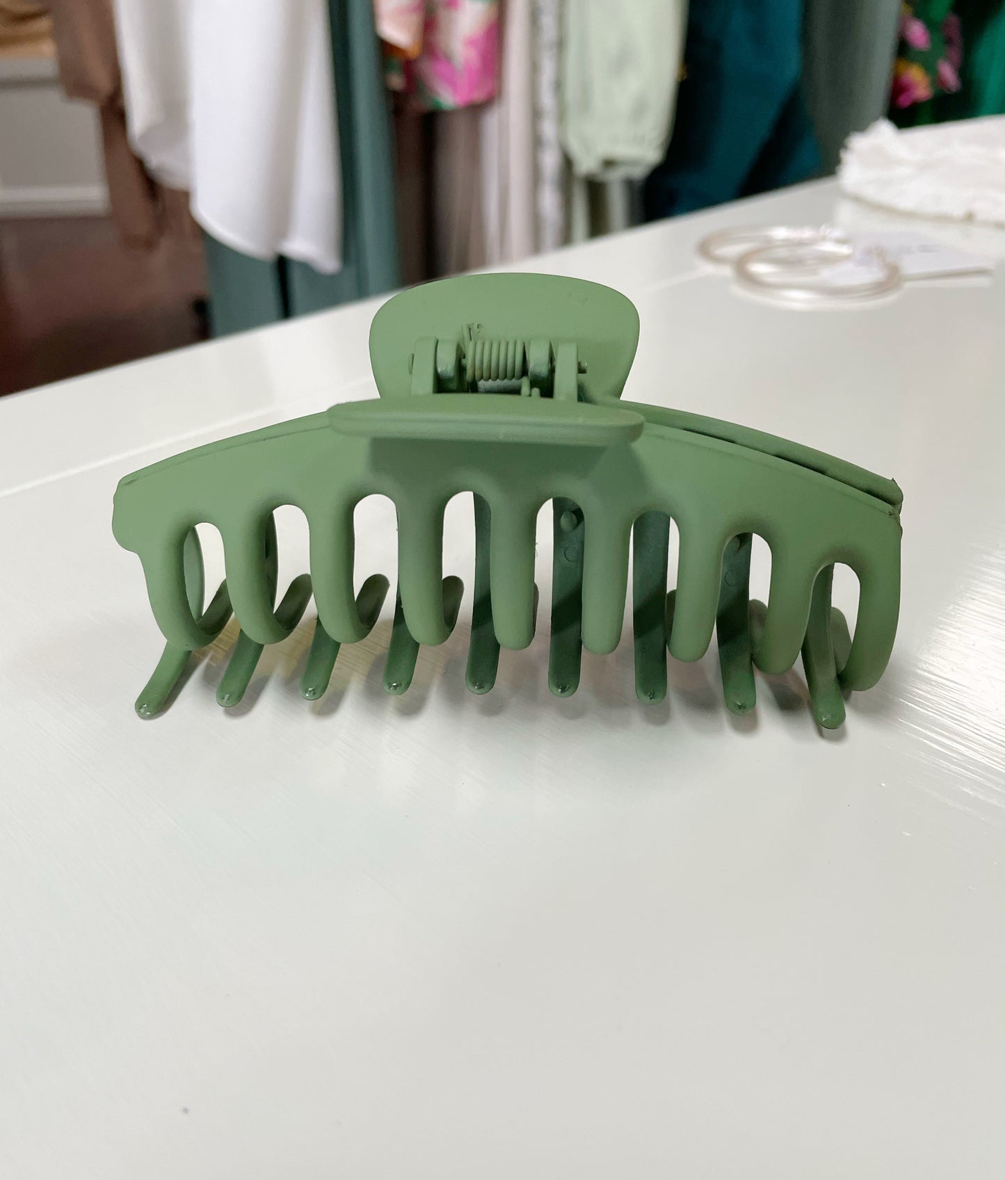 Oversized Claw Clips