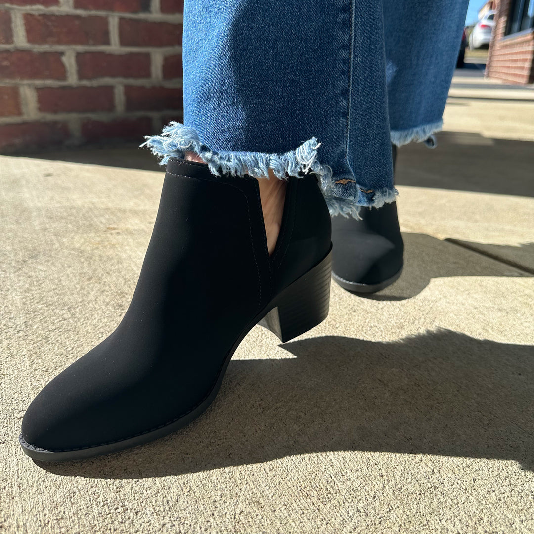 Oasis black suede ankle boots online