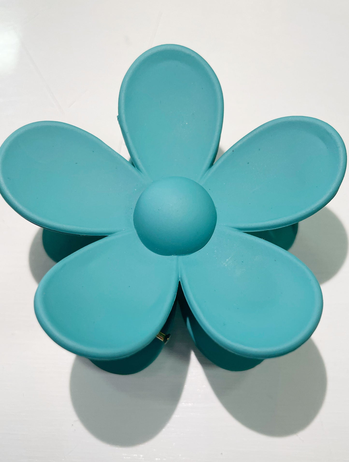 Oversized Matte Flower Hair Claw Clips