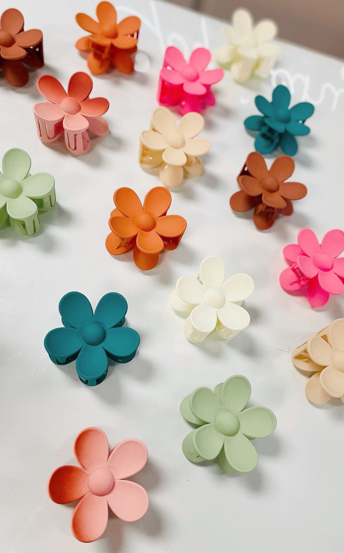 Oversized Matte Flower Hair Claw Clips