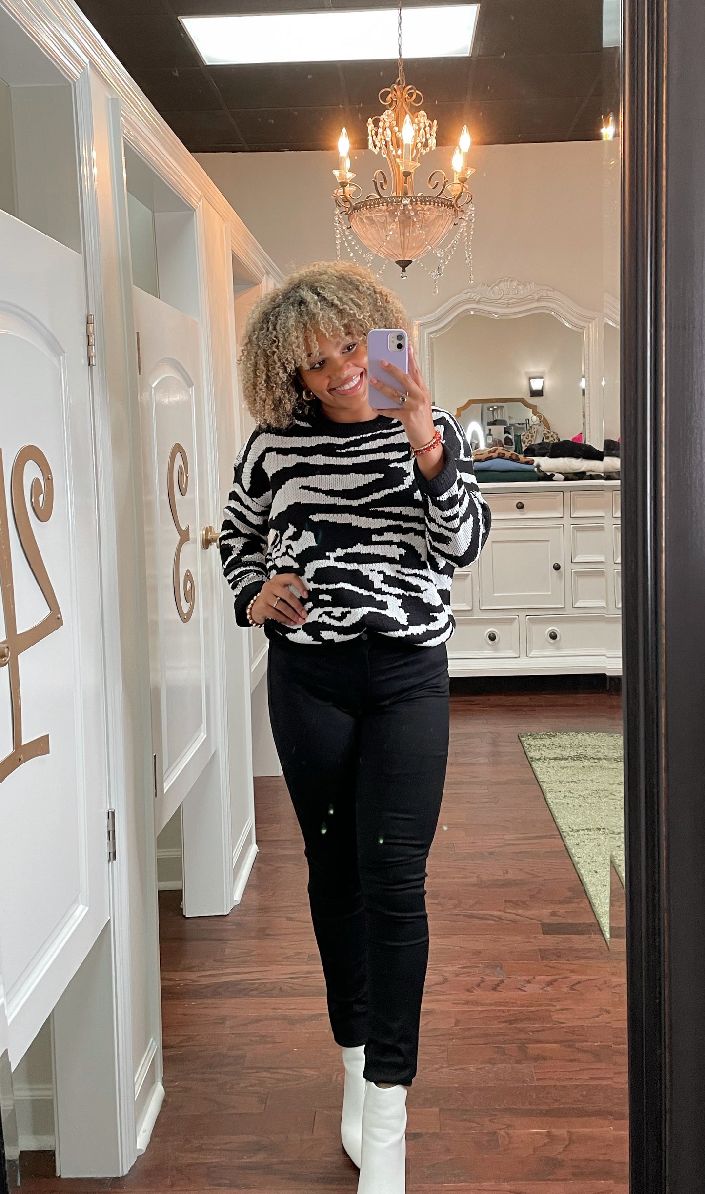 Vibrant Classic Black Skinny